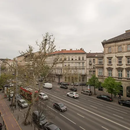 Bubbles&steam فيلة *